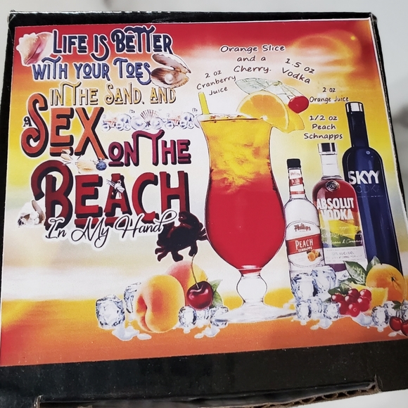 Life is Better With Your Toes In The Sand 20oz Matte Glass Tumbler w/ duo lids - Picture 3 of 14